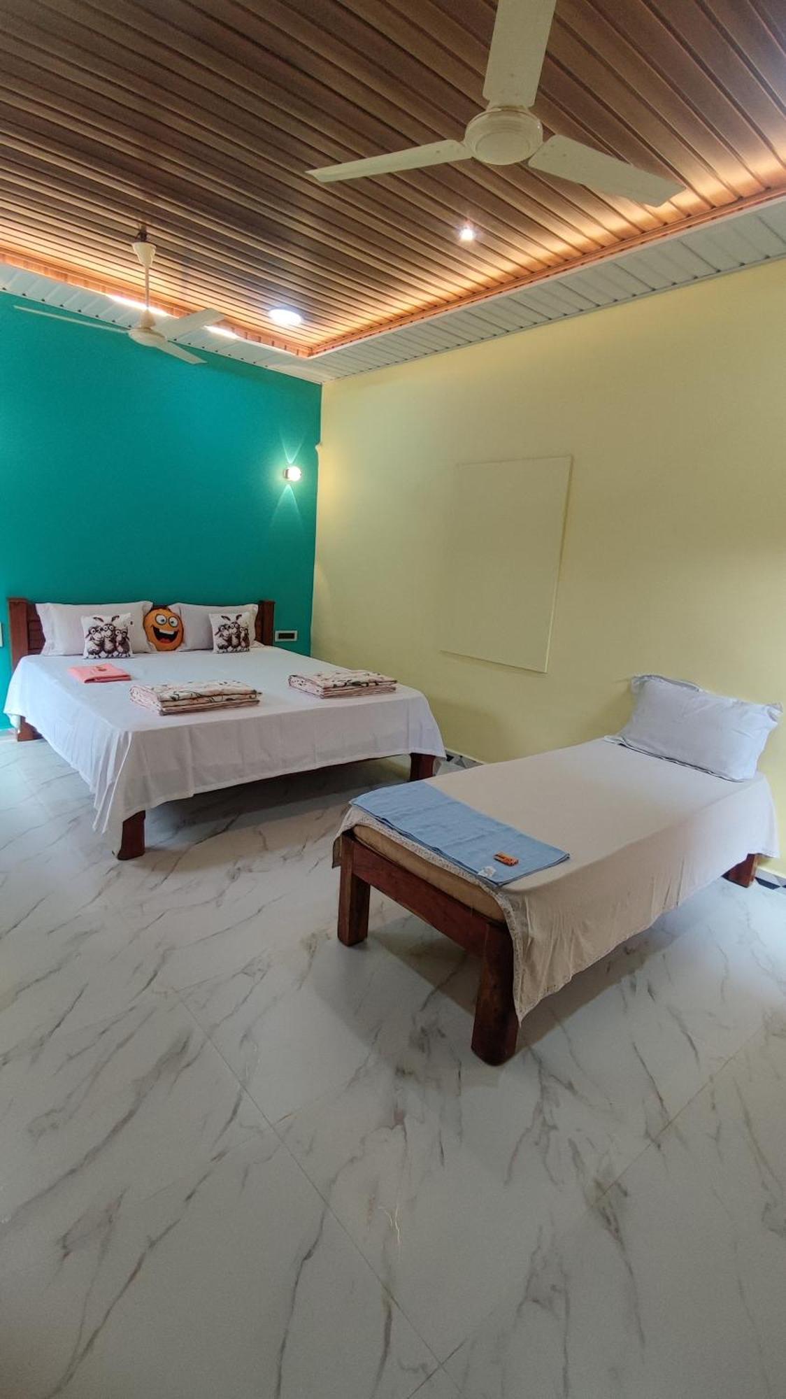 Vaibhav Home Stay Hampi Oda fotoğraf