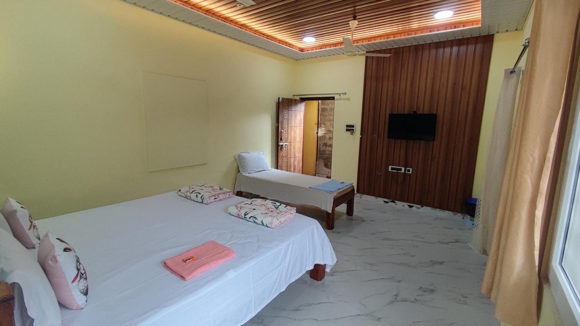 Vaibhav Home Stay Hampi Oda fotoğraf